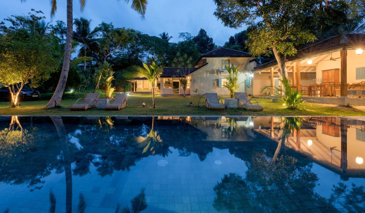 Stuthi Villa Ahangama Exterior foto
